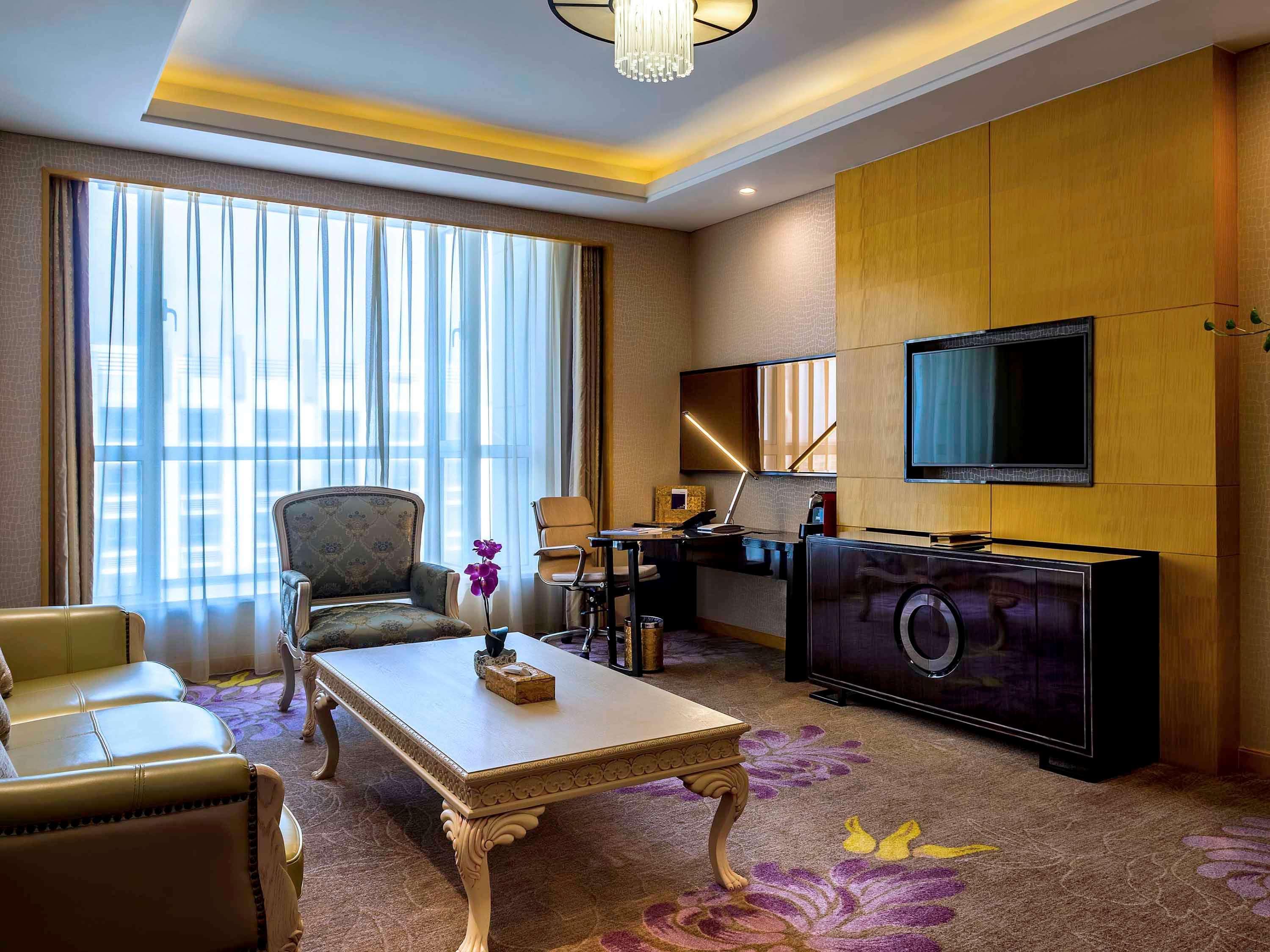 Pullman Qingdao Ziyue Hotel Eksteriør billede